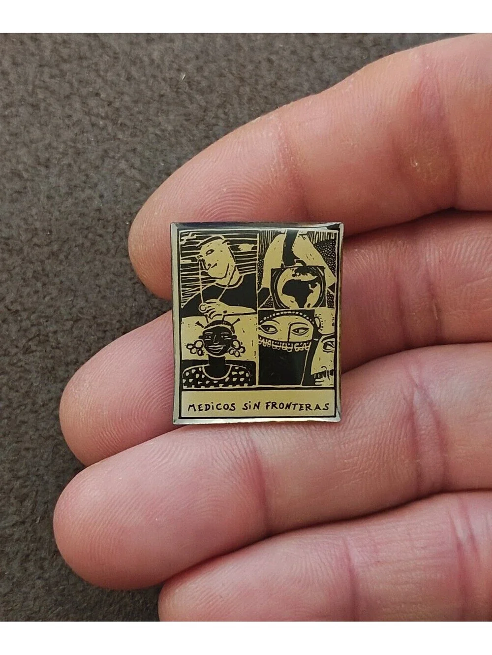 1990s Médicos Sin Fronteras (Doctors Without Borders) Silver Tone Enamel Pin